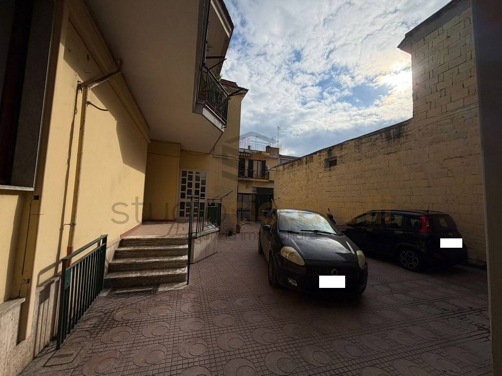 Casa indipendente a Giugliano in campania in Via Giardini - Foto 4