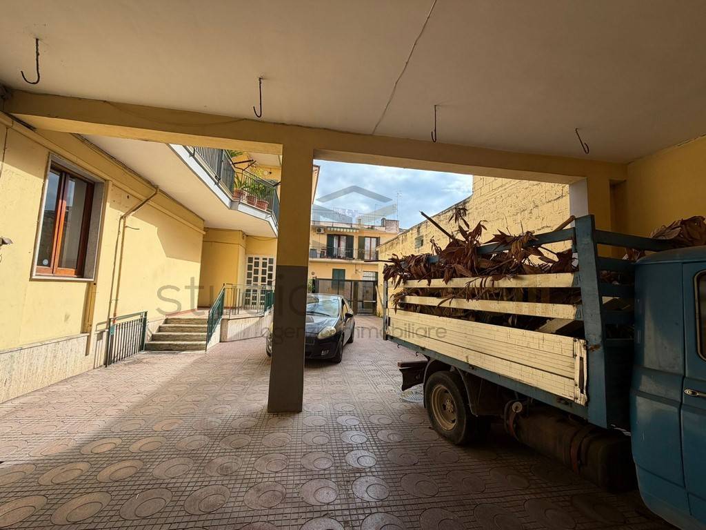 Casa indipendente a Giugliano in campania in Via Giardini - Foto 5
