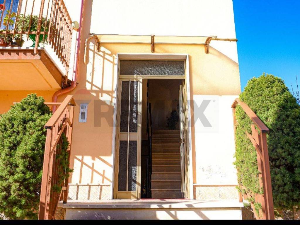 Casa indipendente a Portocannone in Via Giuseppe di Vittorio, 11 - Foto 3
