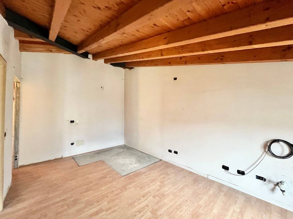 Appartamento a Dolcè in Via del Ri' - Foto 5