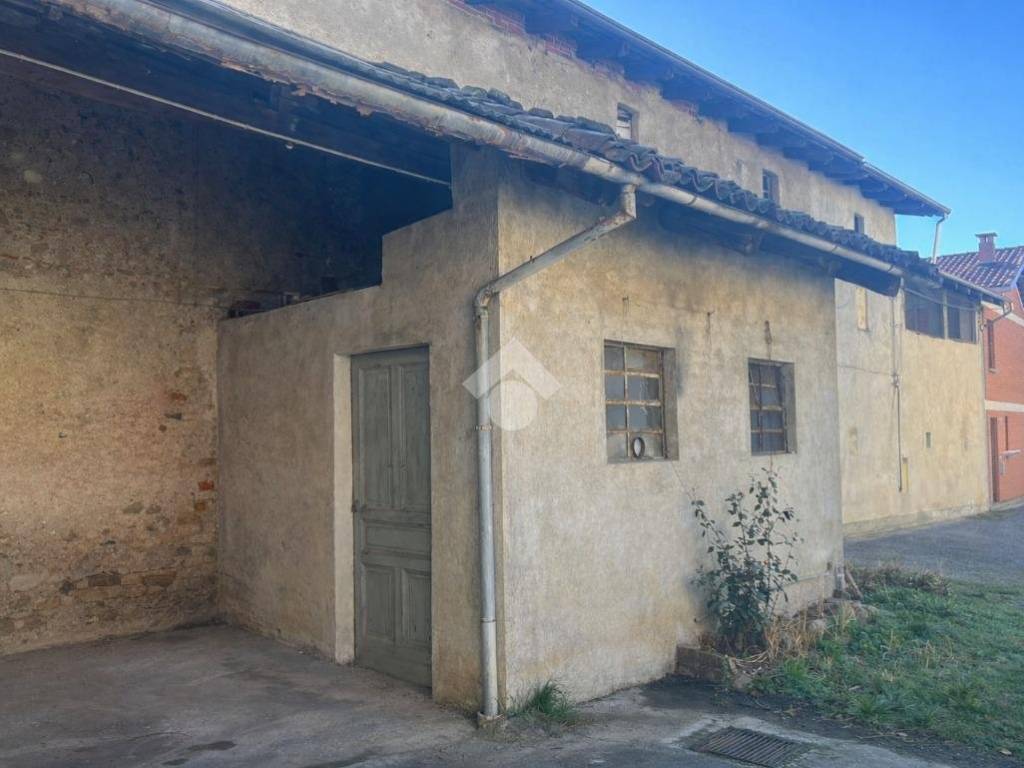 Casa indipendente a Alice castello in Via Roma - Foto 3
