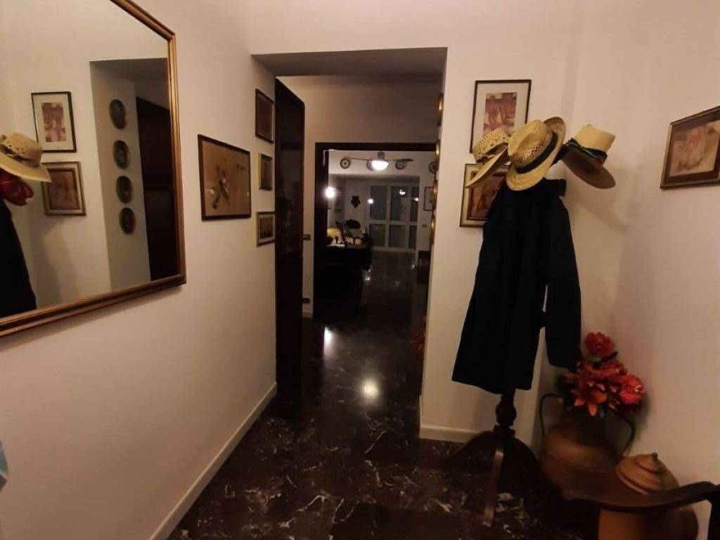 Appartamento a Lavagna in Via dei Devoto - Foto 3