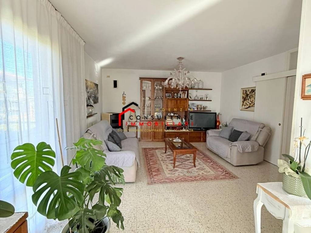 Villa a Ponzano veneto in Via Postumia - Foto 4