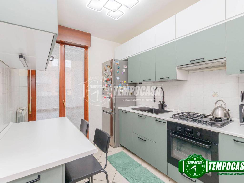 Appartamento a Binasco in Via Da Palestrina - Foto 5