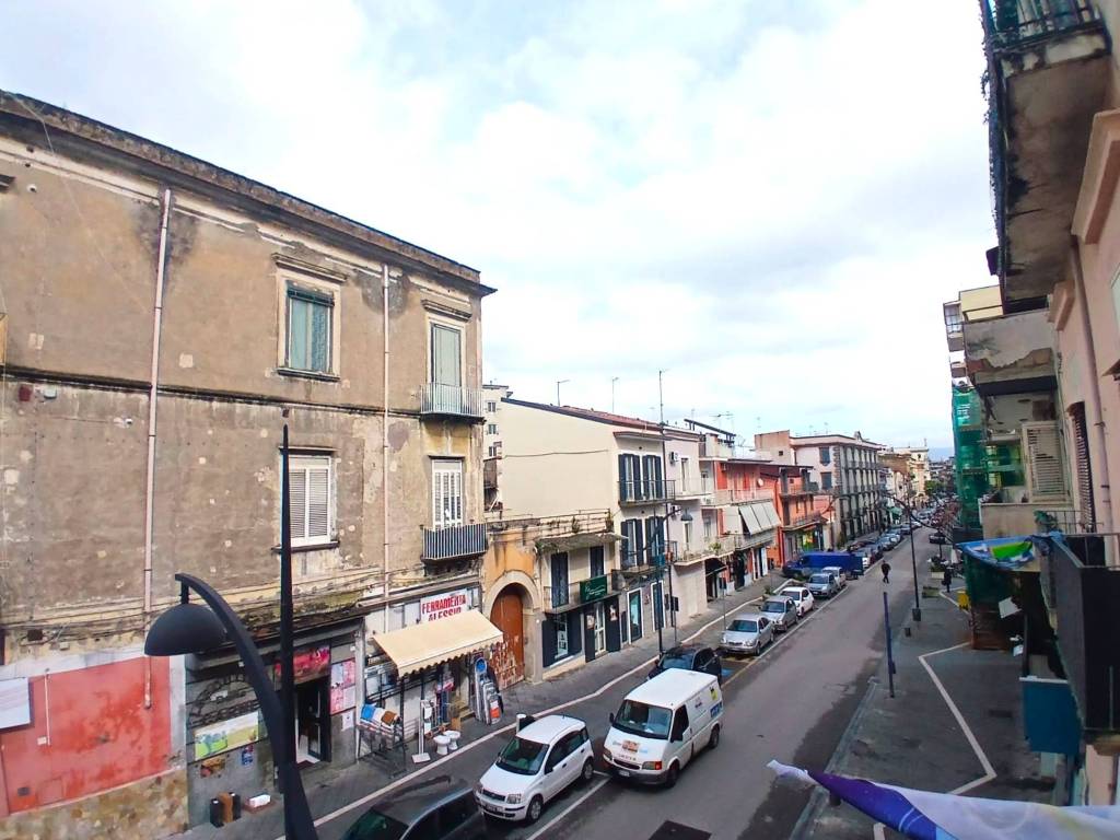 Appartamento a Casalnuovo di napoli in Corso Umberto I - Foto 2