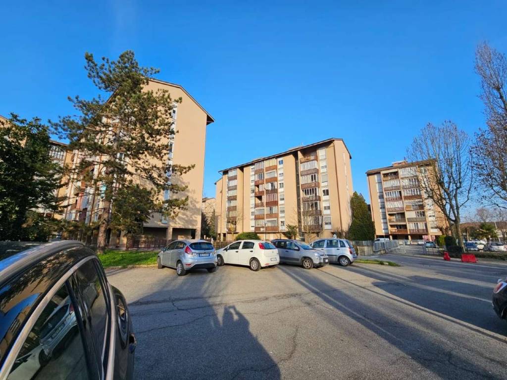 Appartamento a Asti in via Francesco Lusso 4 - Foto 2