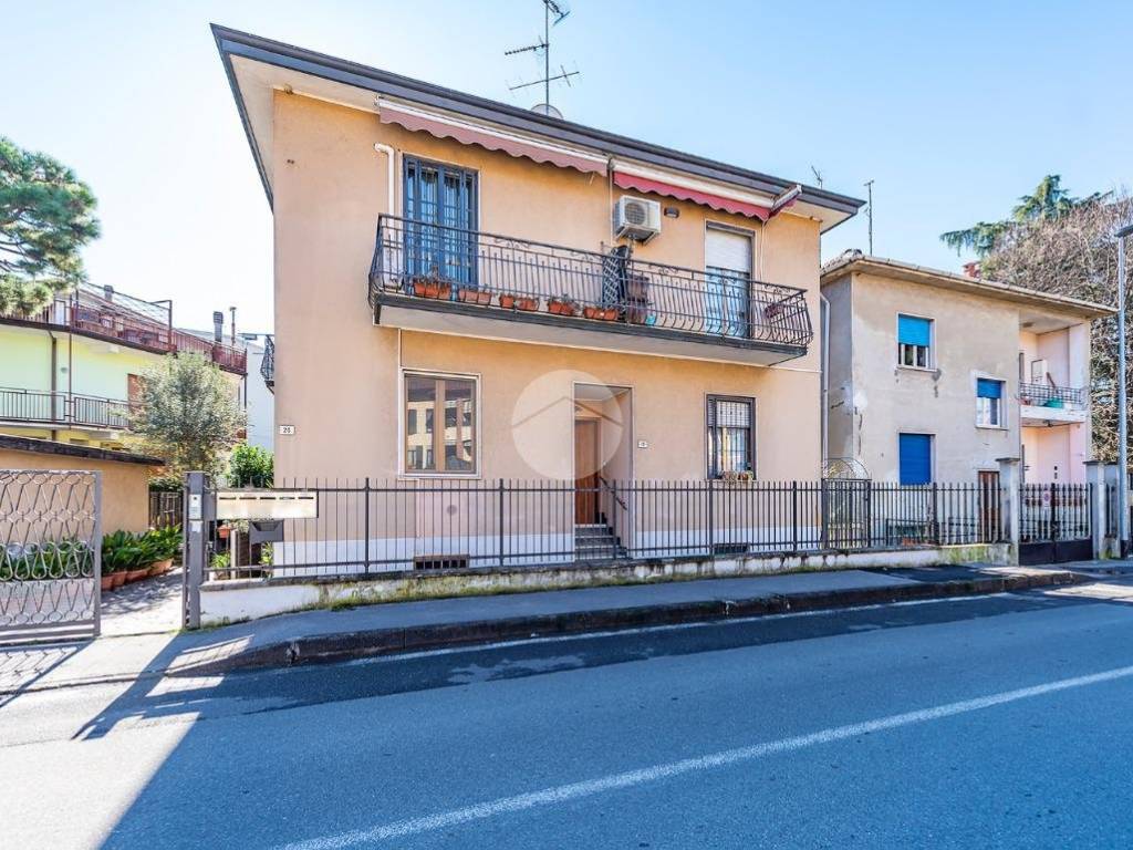 Appartamento a Pero in VIA MARIA CRISTINA, 18 - Foto 2