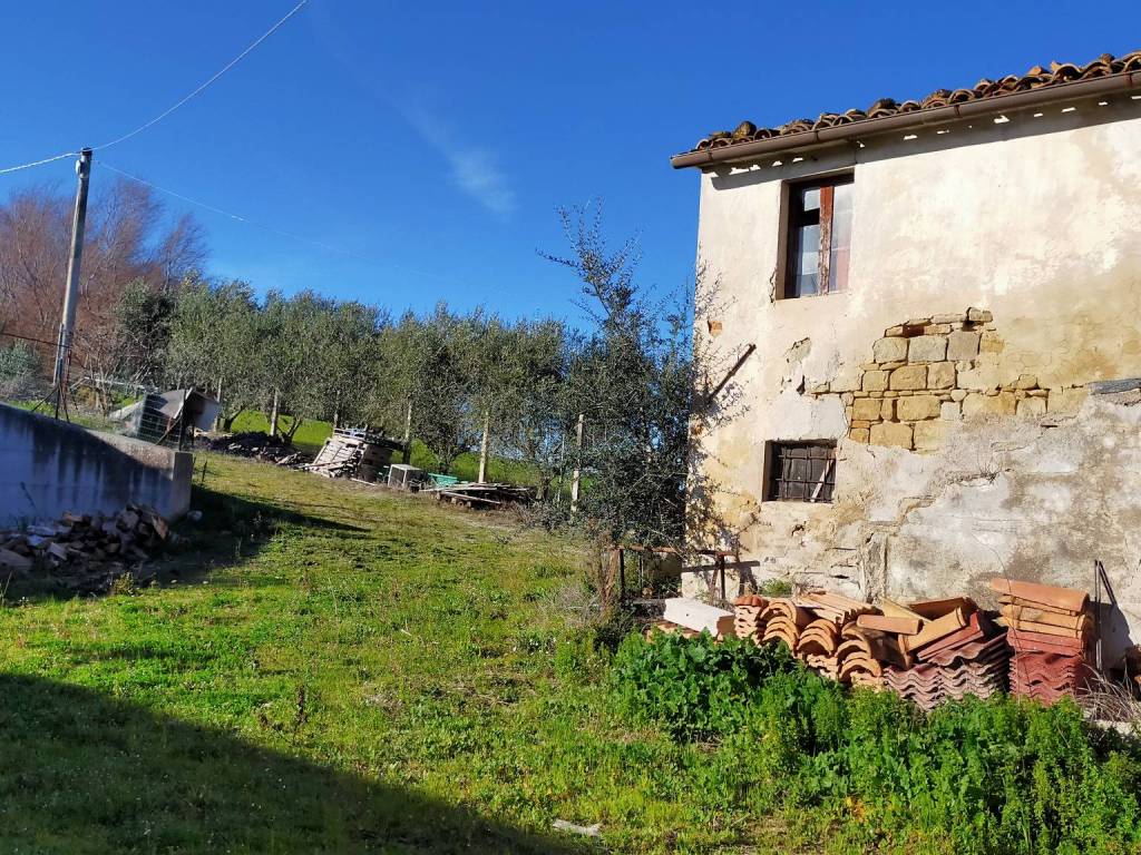 Rustico / casale a Maiolati spontini in Via Montecarottese - Foto 4