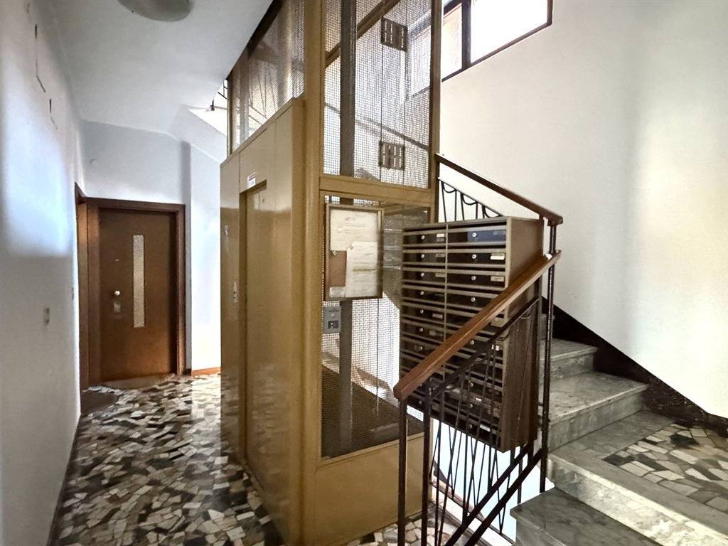 Appartamento a Monza in goldoni - Foto 2