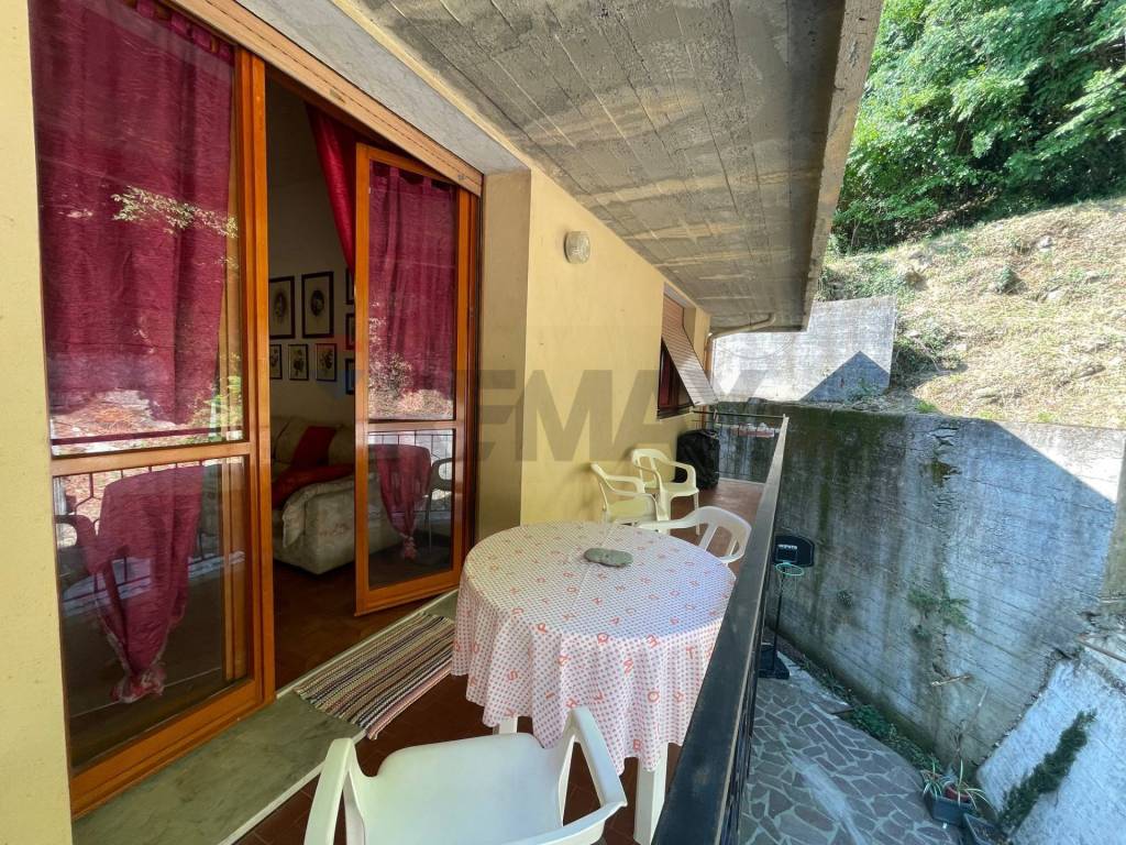 Appartamento a Rapallo in via della fonte, 16 - Foto 2