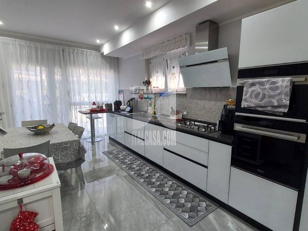 Villetta a schiera a Crotone in via giappone - Foto 3