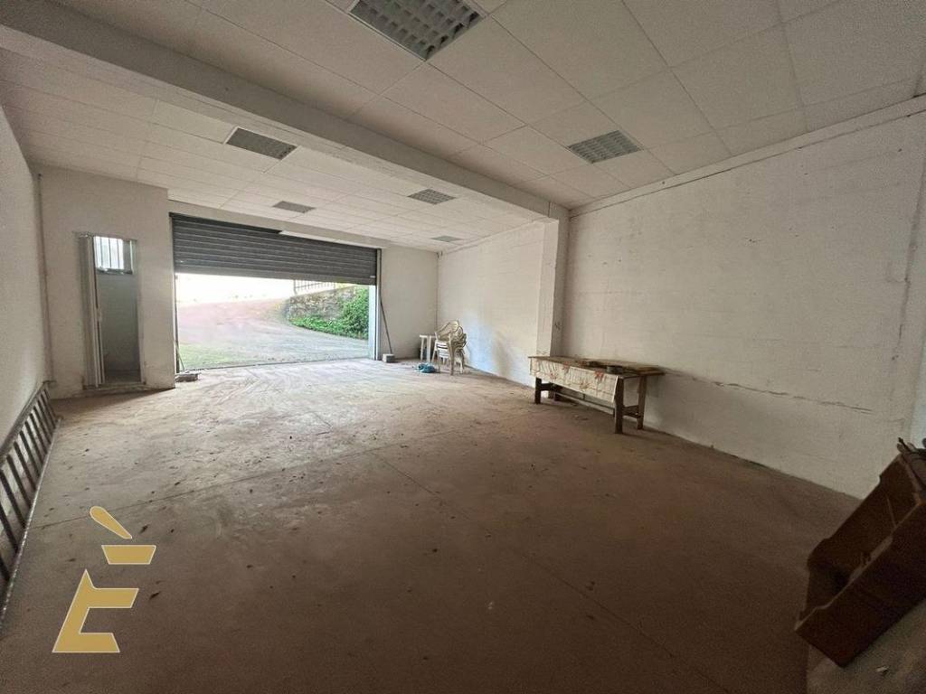 Box / garage a Aprilia in Via Giosuè Carducci, 18 - Foto 5