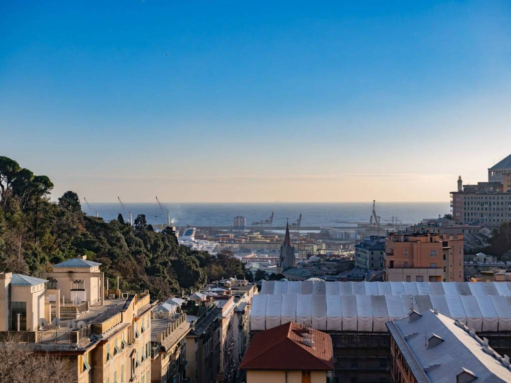 Appartamento a Genova in Via Bologna - Foto 2