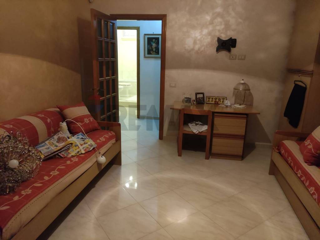 Appartamento a Aci catena in via Croce, 100 - Foto 4