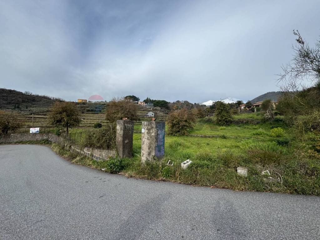 Terreno a Trecastagni in Via Ronzini, 63 - Foto 3