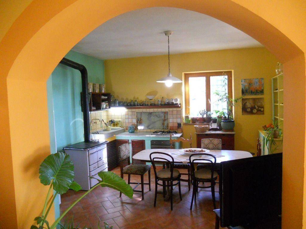 Villa a Fosdinovo in Via Privata Montecarboli, , 25 - Foto 2