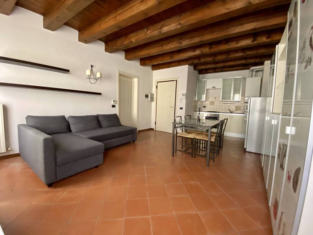 Appartamento a Cento in Borgo del Ghetto, 25 - Foto 2