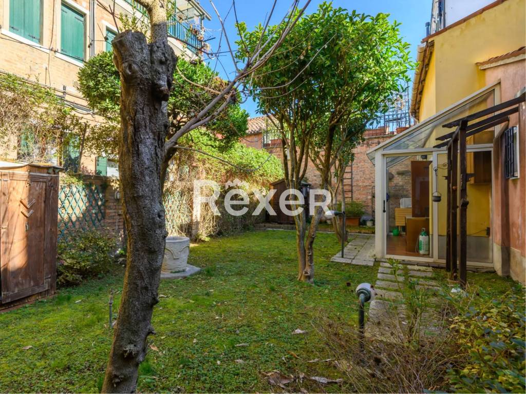 Casa indipendente a Venezia in Sestiere Dorsoduro, 2435 - Foto 2
