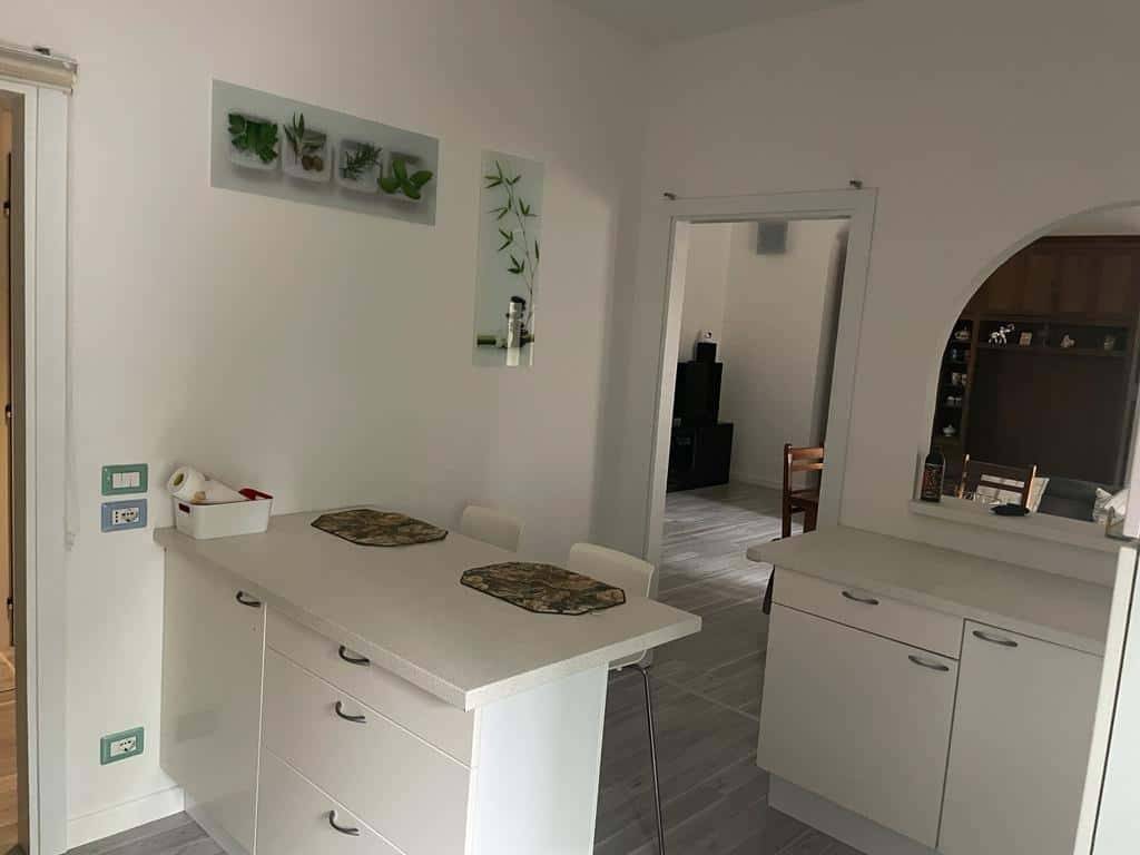 Appartamento a Deruta in Via dell'Industria - Foto 2