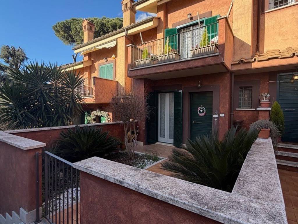 Appartamento a Grottaferrata in Via Piave, 17 - Foto 3