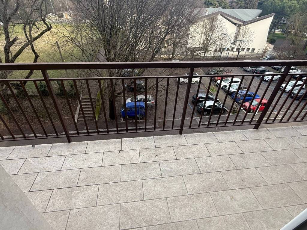 Appartamento a Verona in Via Giovanni da Verrazzano, 13 - Foto 4