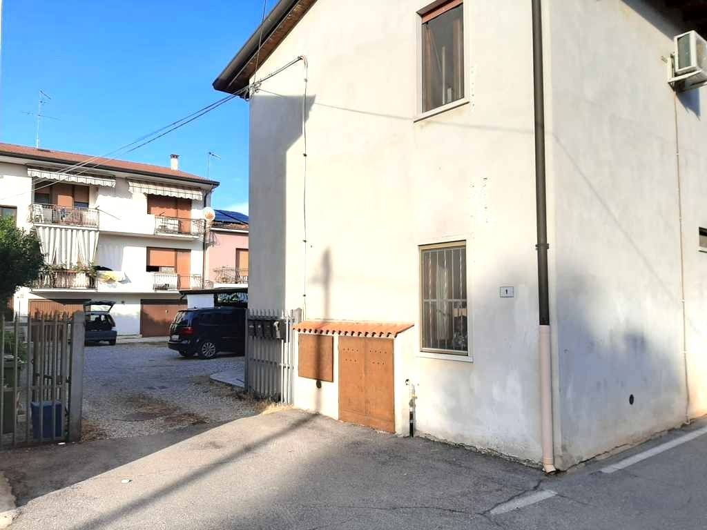 Appartamento a Valeggio sul mincio - Foto 2
