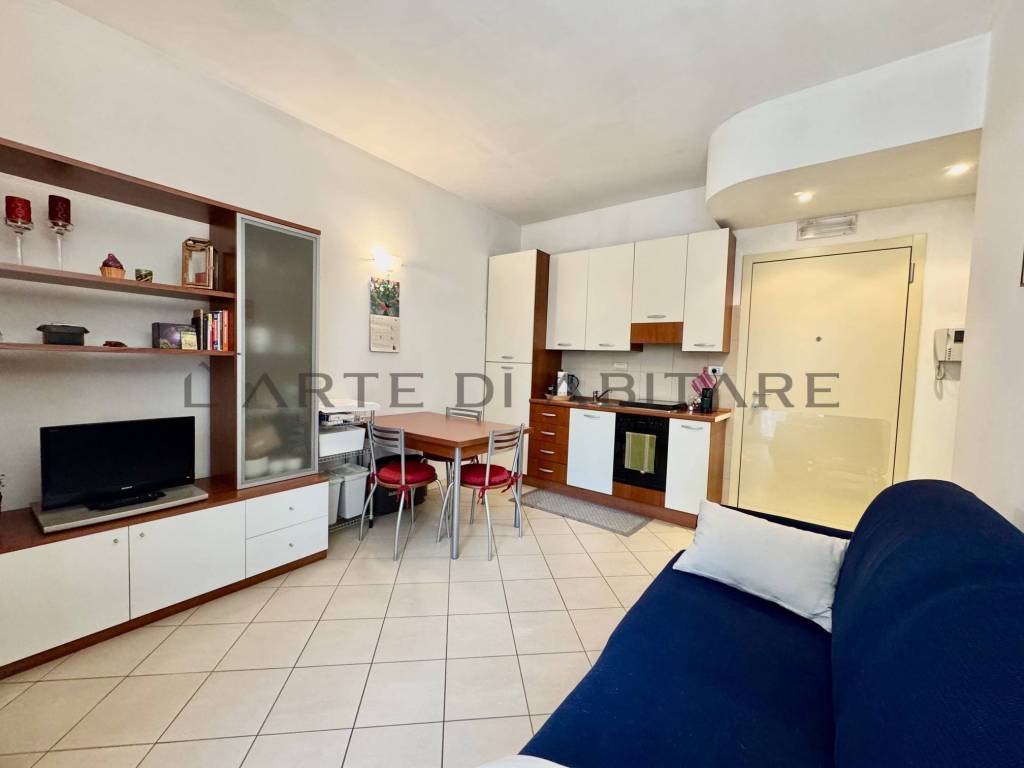 Appartamento a Verona in Piazza Renato Simoni, 2 - Foto 2