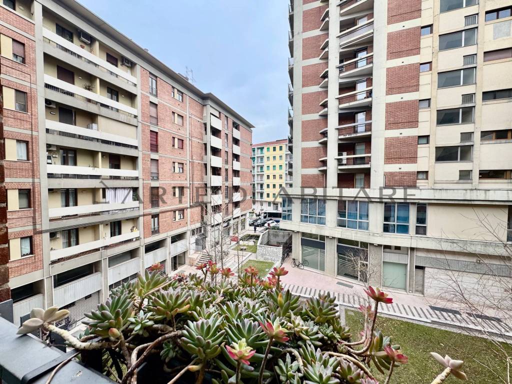 Appartamento a Verona in Piazza Renato Simoni, 2 - Foto 4