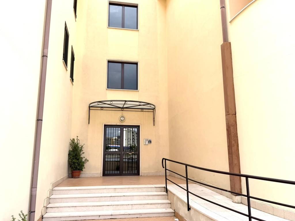 Appartamento a Maddaloni in Via Lima, 28 - Foto 3