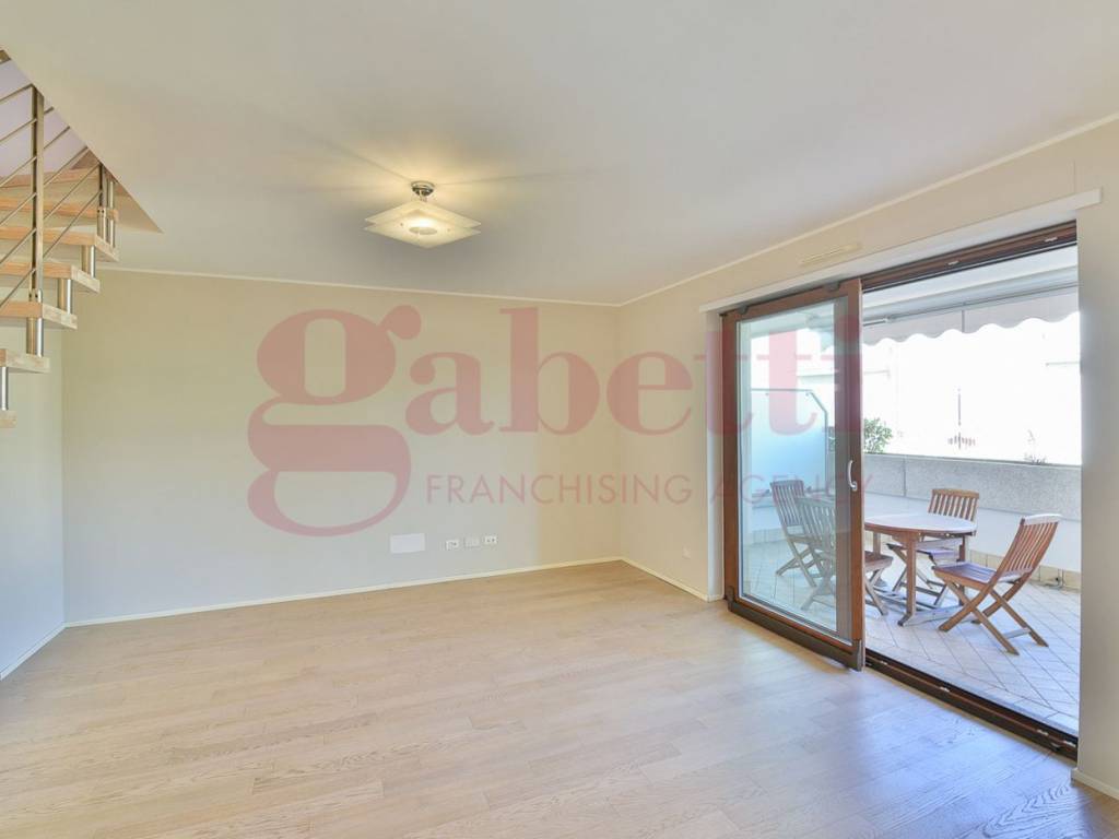 Appartamento a Carimate in Via Giovanni XXIII, 9 - Foto 2