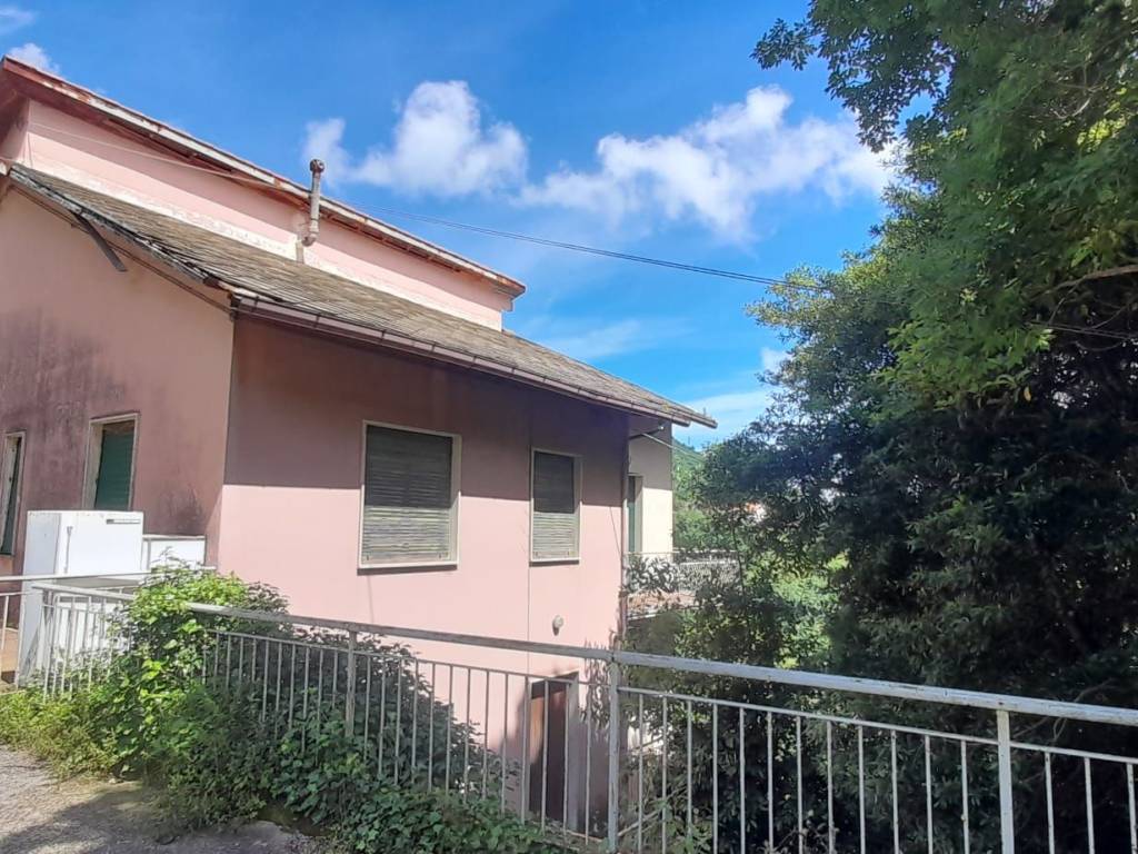 Appartamento a Neirone in Località Orticeto - Foto 2