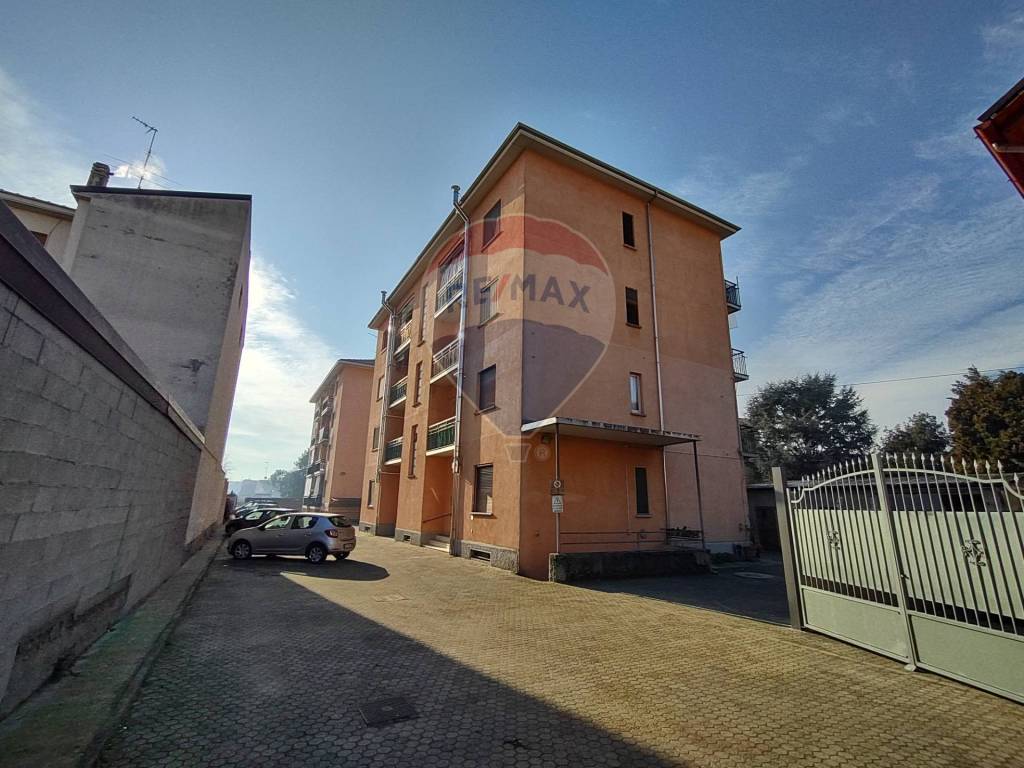 Appartamento a Vigevano in via Aguzzafame, 61 - Foto 2