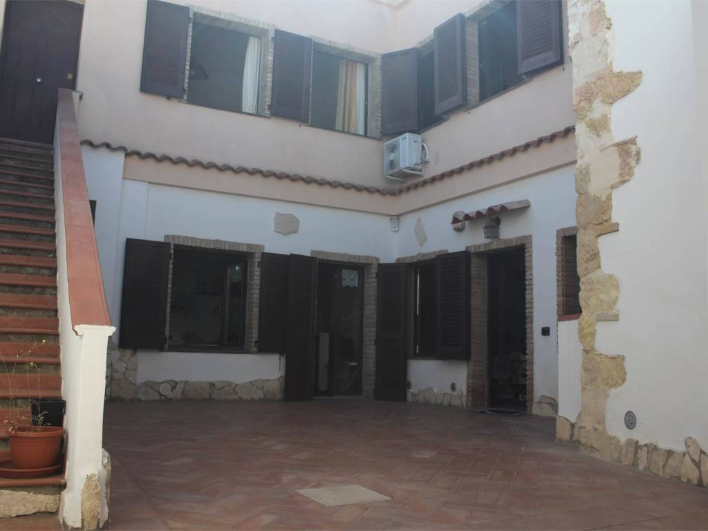 Casa indipendente a Quartu sant'elena in Via Gialeto, 72 - Foto 3