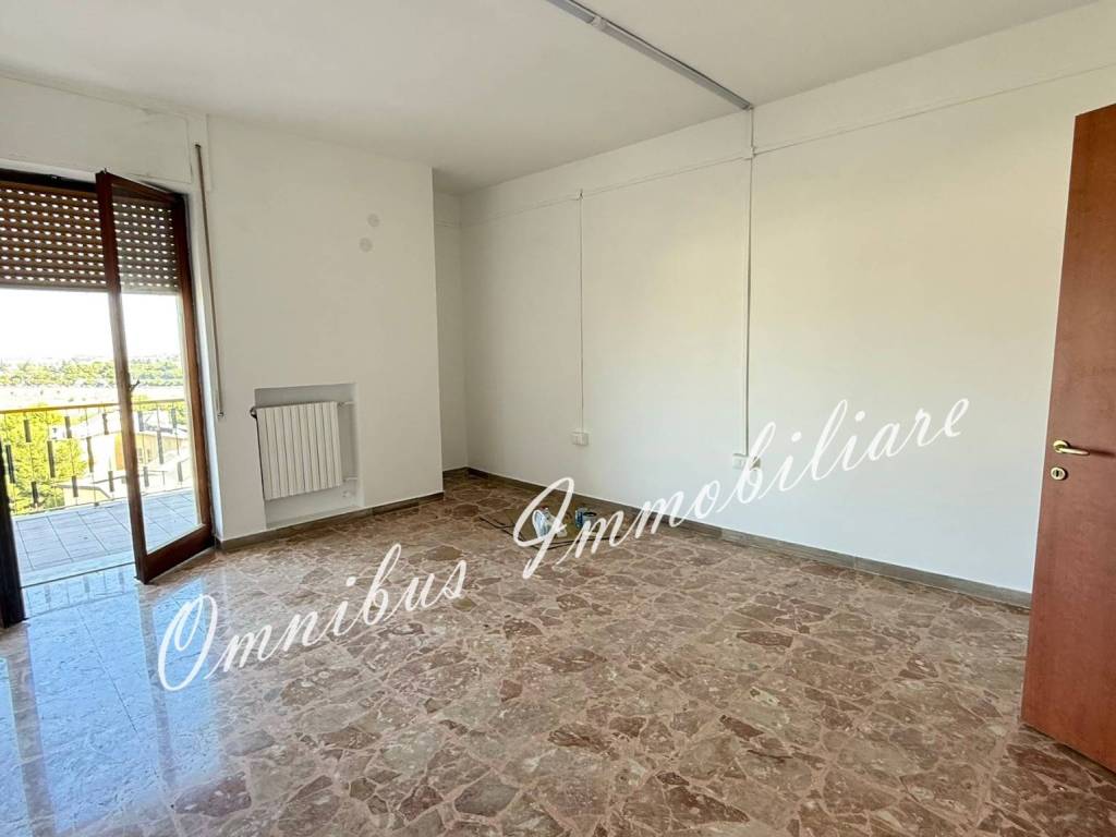Appartamento a Foggia in Viale Giuseppe Di Vittorio, 64 - Foto 5