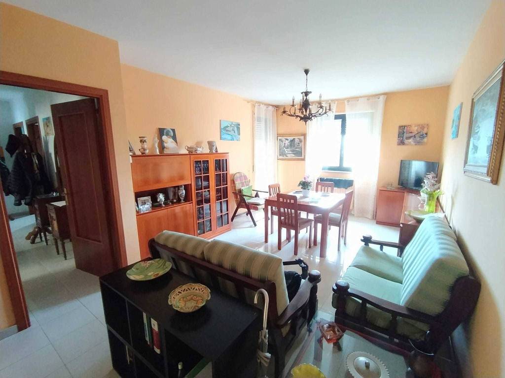 Appartamento a Trani in Via Monte d'Alba, 15 - Foto 2