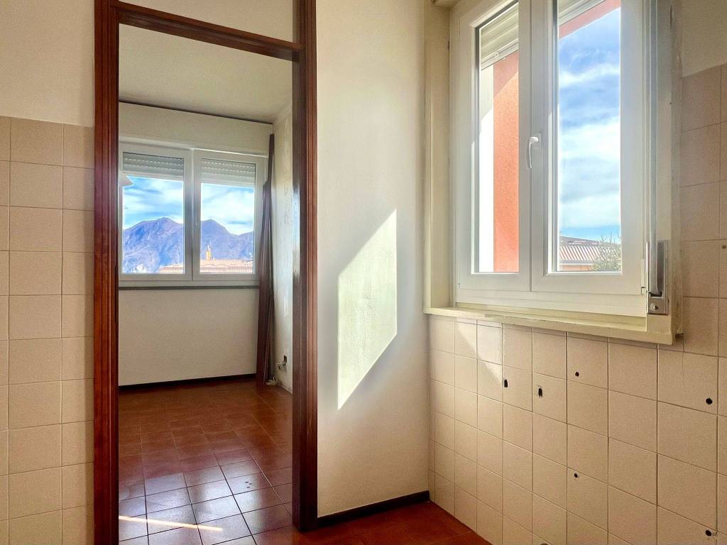 Appartamento a Verbania in Via Belgio, 47 - Foto 2