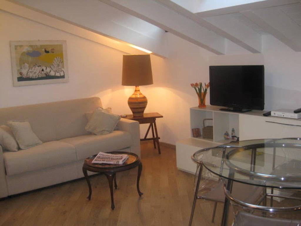 Appartamento a Como in Via Bernardino Luini, 7 - Foto 2