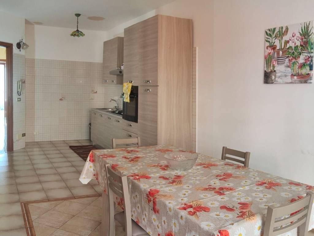 Appartamento a Cinisi in Via dell'Arco - Foto 4