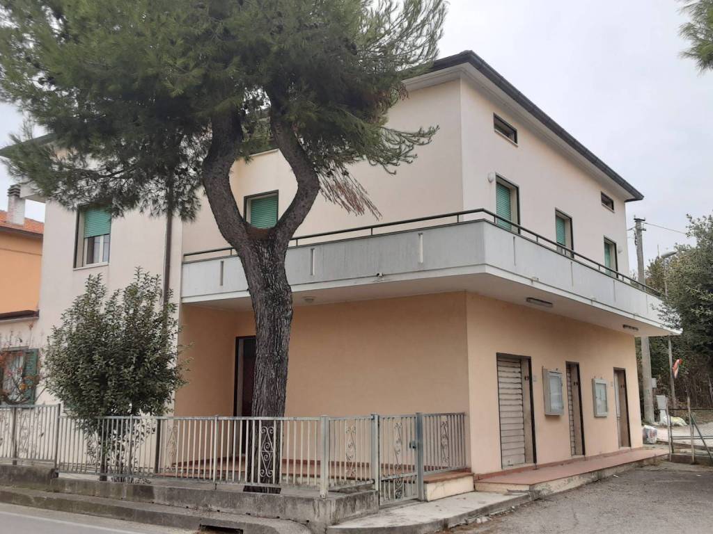 Casa indipendente a Sant'omero in Via Tario Rufo - Foto 2