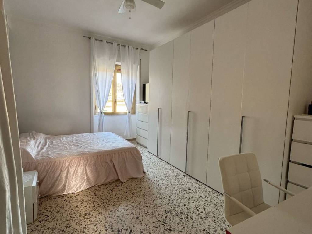 Appartamento a Salerno in Via Antonio Ruotolo - Foto 4
