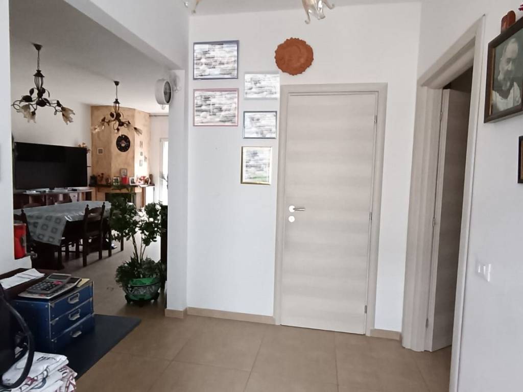 Appartamento a Campiglia marittima in Via dei Mille - Foto 2