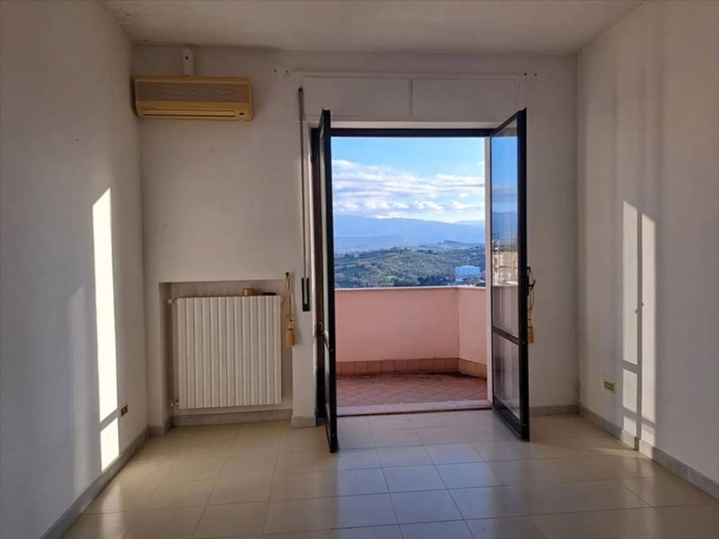 Appartamento a Chieti in Via Leonida E Marcello Mucci S.N.C. - Foto 5