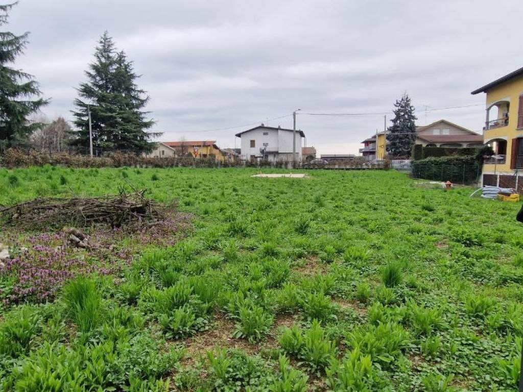 Terreno a Mozzate in Via Gianmaria Cornaggia Medici - Foto 2