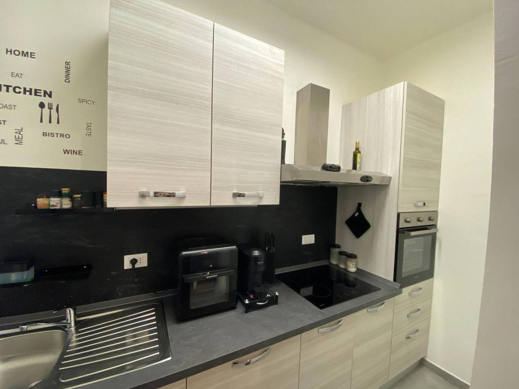 Appartamento a Beinasco in Via 1 Maggio, 10 - Foto 2