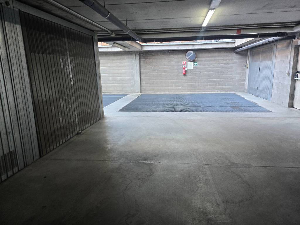 Box / garage a Torino in Via Val della Torre, 40 - Foto 3