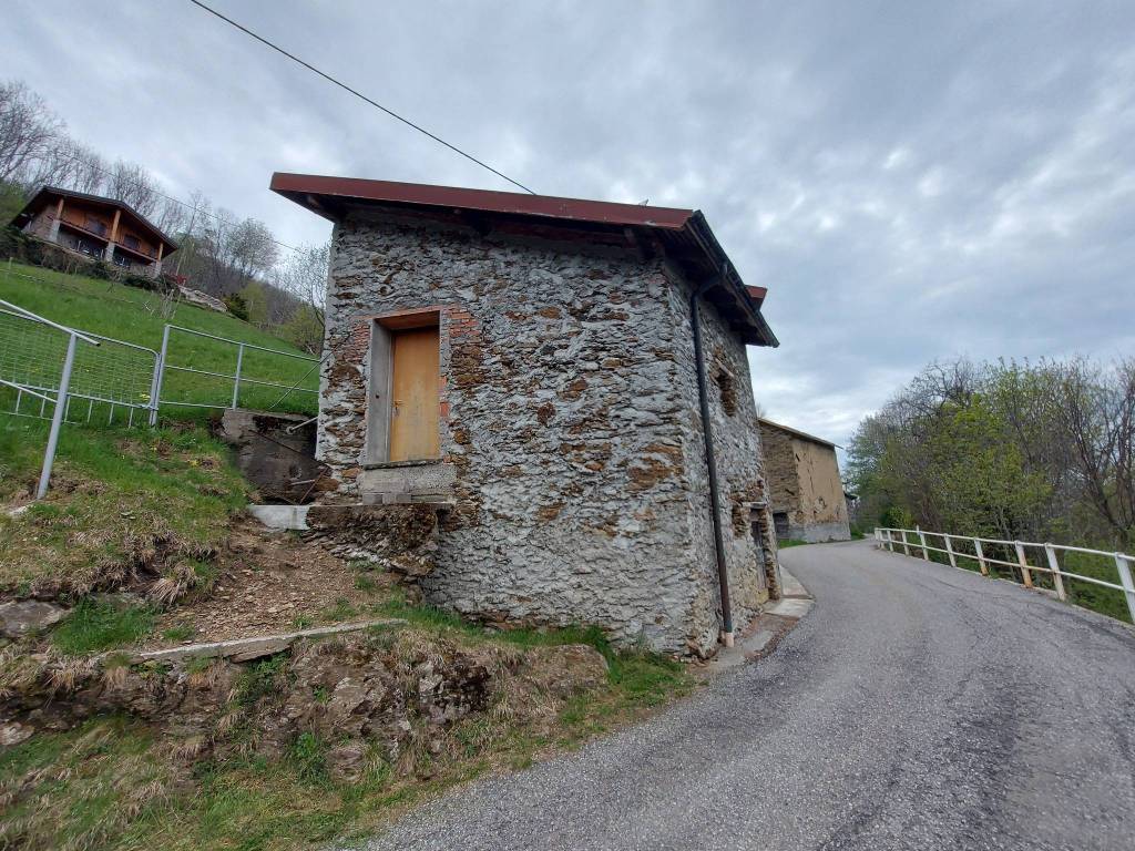 Villa a Bellano in Località Piazzo - Foto 2