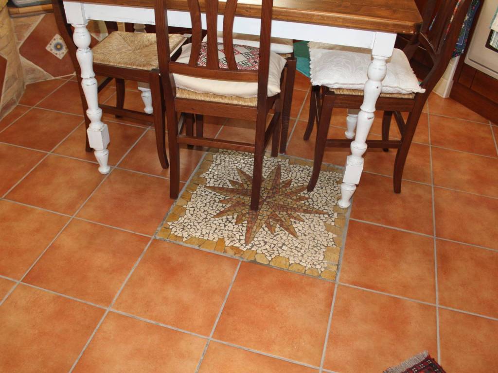 Casa indipendente a Treglio in Piazza San Giorgio - Foto 2