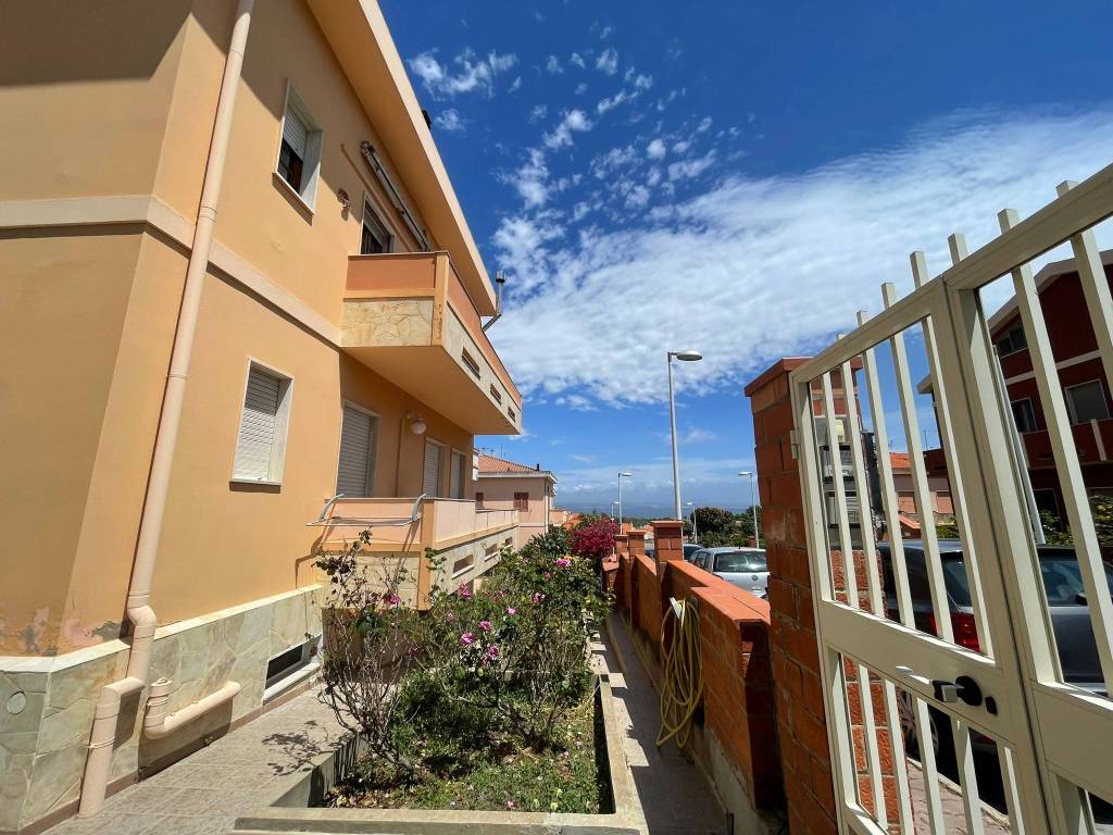 Appartamento a Carloforte in Via Monsignore Mario Ghiga - Foto 3