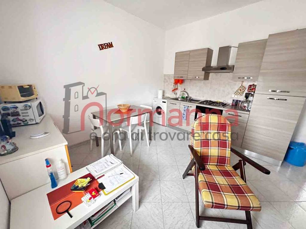 Appartamento a Aversa in Piazza Francesco Crispi, 2 - Foto 4