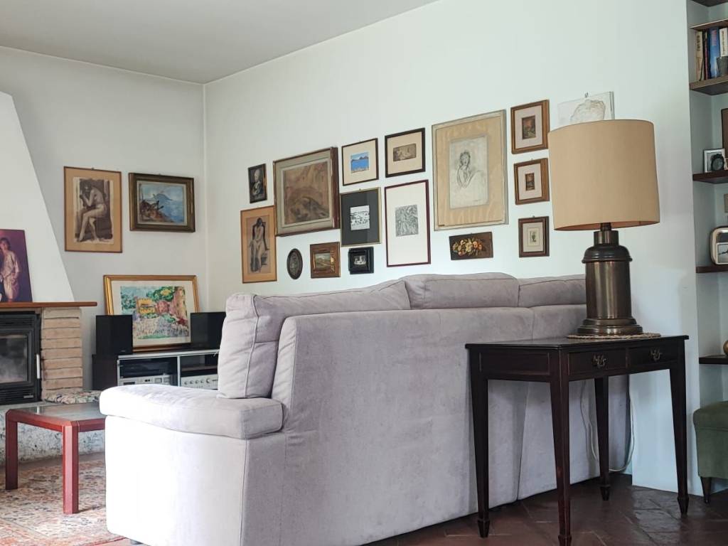 Villa a Oggiono in Via al Chiarè, 5 - Foto 3